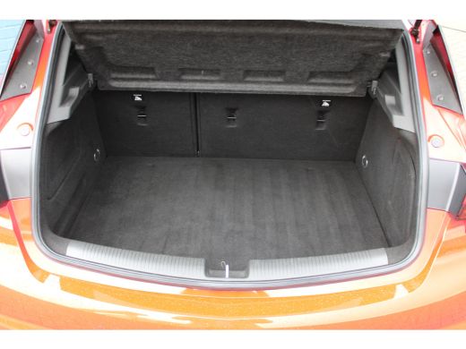 Opel Astra 1.2 Edition Nieuwe motor | PDC | LM Velgen | Camera ActivLease financial lease