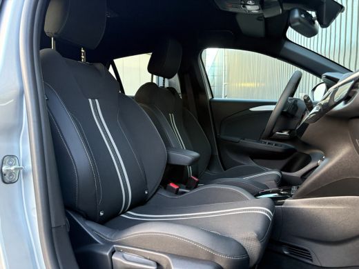 Opel Corsa 1.2 Turbo Hybrid GS | Keyless | Navi | Stoel & Stuur Verw. | Prijs Rijklaar!! ActivLease financial lease