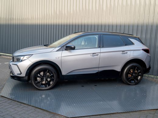 Opel Grandland 1.6 Turbo Plug-In Hybrid GS Line | Matirx LED | 360 Camera | Stoel & Stuur verw. | Prijs Rijklaar!! ActivLease financial lease