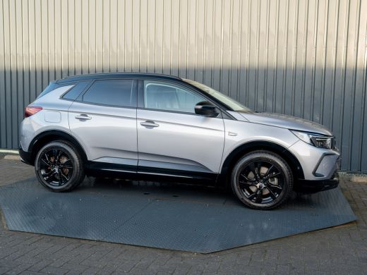 Opel Grandland 1.6 Turbo Plug-In Hybrid GS Line | Matirx LED | 360 Camera | Stoel & Stuur verw. | Prijs Rijklaar!! ActivLease financial lease