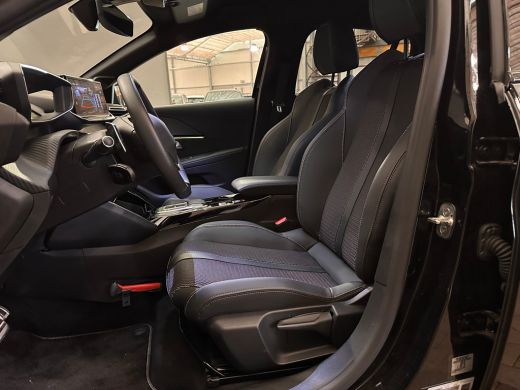 Peugeot 208 Hybrid 100 e-DCS6 GT | Achteruitrijcamera | Apple Carplay/Android Auto|telefoonintegratie premium... ActivLease financial lease