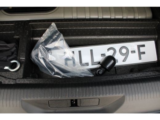 Peugeot 308 1.6 Plug-in Hybrid 180 Allure Avantage | Automaat | Navigatie | Camera | Trekhaak | 1.500kg Trekg... ActivLease financial lease