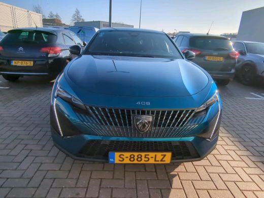 Peugeot 408 1.6 HYbrid GT 225 EAT8 First Edition | Automaat | Navigatie | Camera | Alcantara | 20 Inch lichtm... ActivLease financial lease