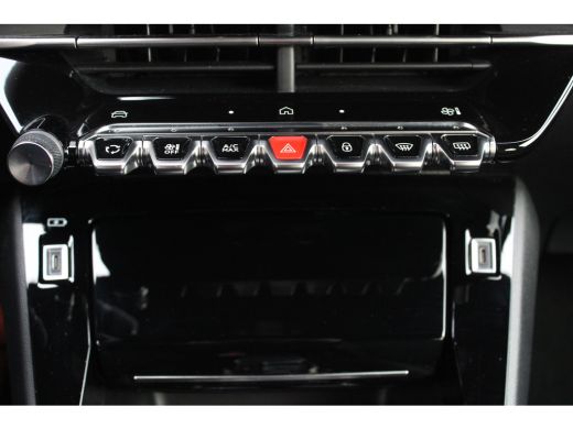 Peugeot e-2008 EV Allure 54 kWh | Automaat | Navigatie | Camera | Fase 3 laden | Nieuw model | Apple carplay | ActivLease financial lease