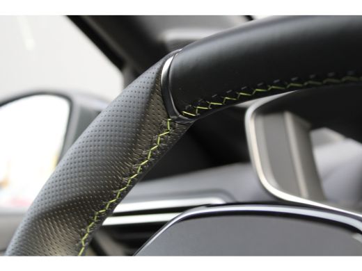 Peugeot e-208 EV GT 50 kWh | Fase 3 laden | Nieuw model | BTW | Navigatie | Camera voor + achter | ActivLease financial lease