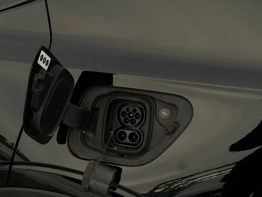 Polestar 2 Long Range Dual Motor Launch Edition 78kWh PANODAK | 19 INCH | CAMERA ActivLease financial lease