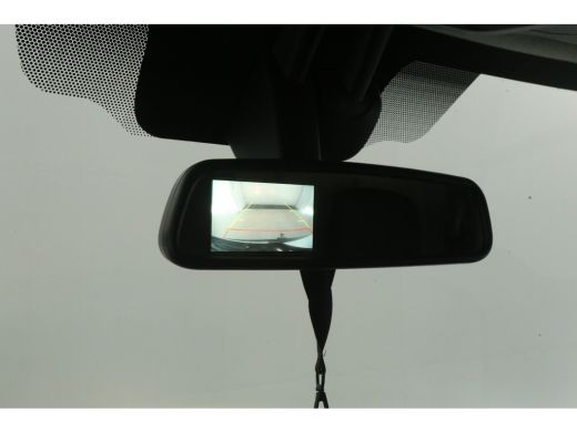 Renault Master 2.3 dCi L3H2 | Automaat | Airco | Cruise | Camera | 3 Zits | 2xSchuifdeur | Trekh. | Carplay | Pa... ActivLease financial lease