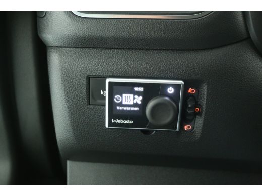 Renault Master 2.3 dCi L3H2 | Automaat | Airco | Cruise | Camera | 3 Zits | 2xSchuifdeur | Trekh. | Carplay | Pa... ActivLease financial lease