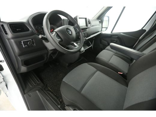 Renault Master 2.3 dCi L3H2 | Automaat | Airco | Cruise | Camera | 3 Zits | 2xSchuifdeur | Trekh. | Carplay | Pa... ActivLease financial lease