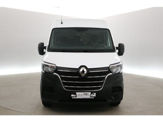 Renault Master 2.3 dCi L3H2 | Automaat | Airco | Cruise | Camera | 3 Zits | 2xSchuifdeur | Trekh. | Carplay | Pa... ActivLease financial lease