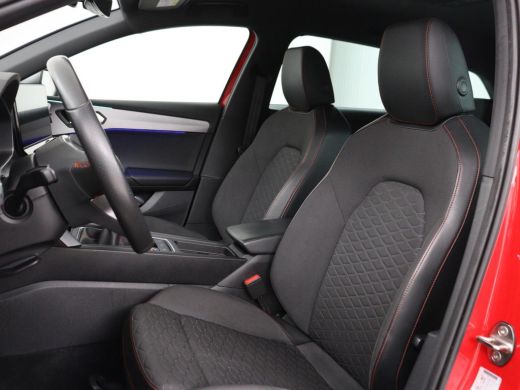 Seat Leon 1.5 TSI FR Launch Edition | Trekhaak | Adaptive cruise | Carplay | Navigatie | Sfeerverlichting |... ActivLease financial lease