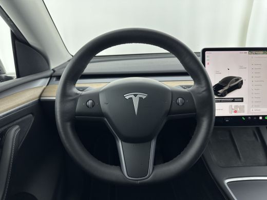 Tesla Model Y Long Range AWD 75 kWh Black-Line [ 3-Fase-11kW ] {SOH-82%} (INCL-BTW) Aut. *PANO | AUTO-PILOT | L... ActivLease financial lease