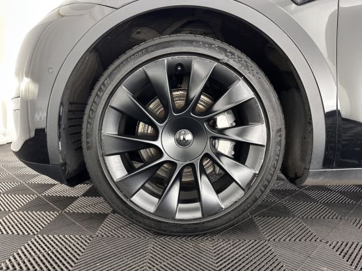 Tesla Model Y Long Range AWD 75 kWh Black-Line [ 3-Fase-11kW ] {SOH-82%} (INCL-BTW) Aut. *PANO | AUTO-PILOT | L... ActivLease financial lease
