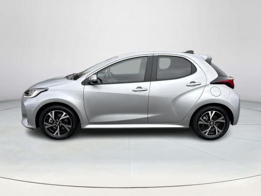 Toyota Yaris 1.5 Hybrid 115 Dynamic | Apple CarPlay/Android auto | Achteruitrijcamera | Comfort pack | Parkeer... ActivLease financial lease