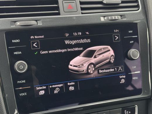 Volkswagen e-Golf E-DITION NL-AUTO | DIGI DASH | NAVI | CAMERA ActivLease financial lease