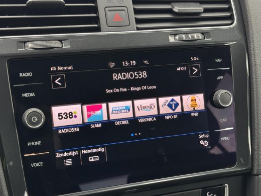 Volkswagen e-Golf E-DITION NL-AUTO | DIGI DASH | NAVI | CAMERA ActivLease financial lease