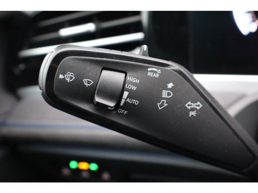 Volkswagen Passat Variant 1.5 eTSI R-Line Business | Achteruitrijcamera | Hill hold functie | Keyless entry ActivLease financial lease