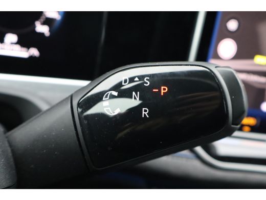 Volkswagen Passat Variant 1.5 eTSI R-Line Business | Achteruitrijcamera | Hill hold functie | Keyless entry ActivLease financial lease