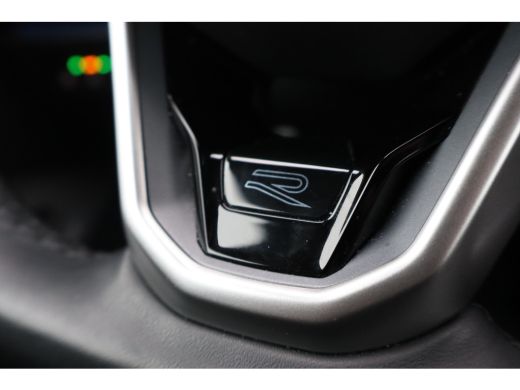 Volkswagen Passat Variant 1.5 eTSI R-Line Business | Achteruitrijcamera | Hill hold functie | Keyless entry ActivLease financial lease