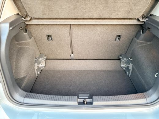 Volkswagen T-Cross 1.0 TSI 110Pk Style | Camera | LED | Stoelverw. | Navi | Prijs Rijklaar!! ActivLease financial lease