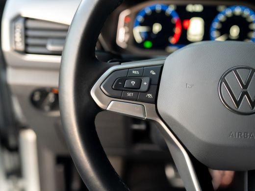 Volkswagen T-Cross 1.0 TSI 110Pk Style | Camera | LED | Stoelverw. | Navi | Prijs Rijklaar!! ActivLease financial lease