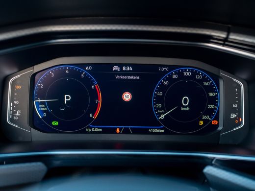 Volkswagen T-Cross 1.0 TSI 110Pk Style | Camera | LED | Stoelverw. | Navi | Prijs Rijklaar!! ActivLease financial lease