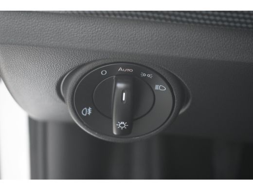 Volkswagen up! 1.0 MPI 60PK Move | NAVI VIA APP | AIRCO | DAB+ | LED | START/STOP ActivLease financial lease