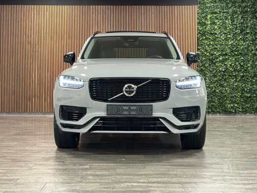 Volvo  XC90 T8 AWD Recharge Ultra Dark | Trekhaak | Head-Up Display | Harman Kardon | 455pk | Adaptieve Cruis... ActivLease financial lease