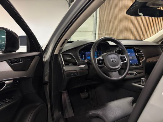 Volvo  XC90 T8 AWD Recharge Ultra Dark | Trekhaak | Head-Up Display | Harman Kardon | 455pk | Adaptieve Cruis... ActivLease financial lease