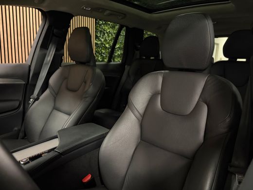 Volvo  XC90 T8 AWD Recharge Ultra Dark | Trekhaak | Head-Up Display | Harman Kardon | 455pk | Adaptieve Cruis... ActivLease financial lease