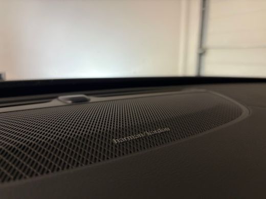 Volvo  XC90 T8 AWD Recharge Ultra Dark | Trekhaak | Head-Up Display | Harman Kardon | 455pk | Adaptieve Cruis... ActivLease financial lease