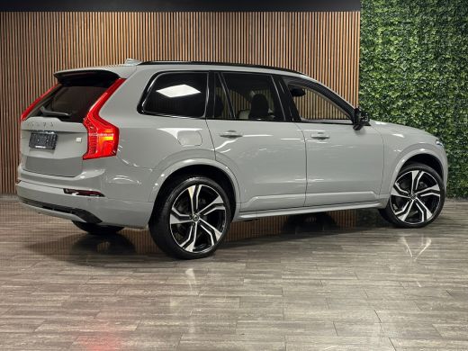 Volvo  XC90 T8 AWD Recharge Ultra Dark | Trekhaak | Head-Up Display | Harman Kardon | 455pk | Adaptieve Cruis... ActivLease financial lease