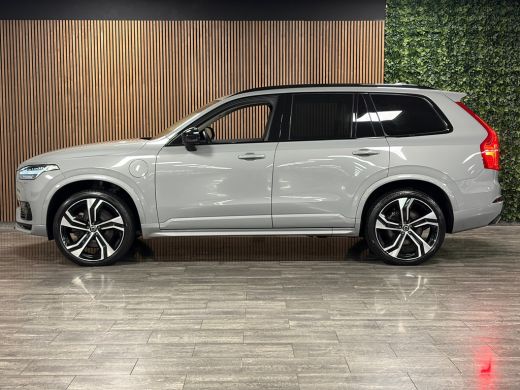 Volvo  XC90 T8 AWD Recharge Ultra Dark | Trekhaak | Head-Up Display | Harman Kardon | 455pk | Adaptieve Cruis... ActivLease financial lease