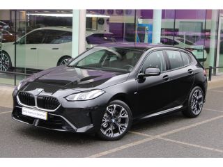 BMW 1 Serie 120 M Sport Automaat / Sportstoelen / Achteruitrijcamera