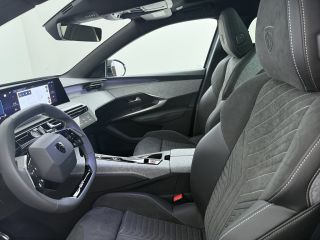 Peugeot 5008 GT | Adaptieve cruise control met Stop&Go functie | LED 3D-achterlichten | On-board charger 7,4kW