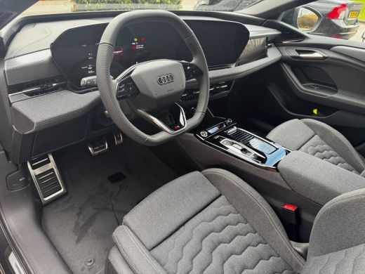 Audi A6 Avant e-tron Avant e-tron 83kWh 286pk S Edition | Stoel- en stuurverwarming | Matrix-LED | Trekhaak, wegklapbaar ActivLease financial lease