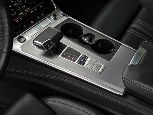 Audi A6 Limousine 40 TFSI S edition Competition | Soft-close | B&O audio | Panoramadak | 360 Camera | Memory ActivLease financial lease