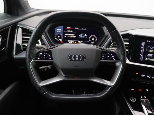 Audi Q4 e-tron 40 S edition 77 kWh 204PK Aut. SOH 96%, Warmtepomp, Dynamic Chassis, Adaptieve Cruise Controle, M... ActivLease financial lease