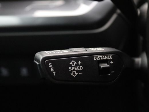 Audi Q4 e-tron 40 S edition 77 kWh 204PK Aut. SOH 96%, Warmtepomp, Dynamic Chassis, Adaptieve Cruise Controle, M... ActivLease financial lease