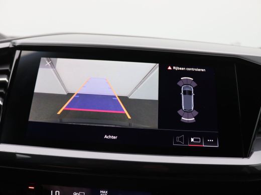 Audi Q4 e-tron 40 S edition 77 kWh 204PK Aut. SOH 96%, Warmtepomp, Dynamic Chassis, Adaptieve Cruise Controle, M... ActivLease financial lease