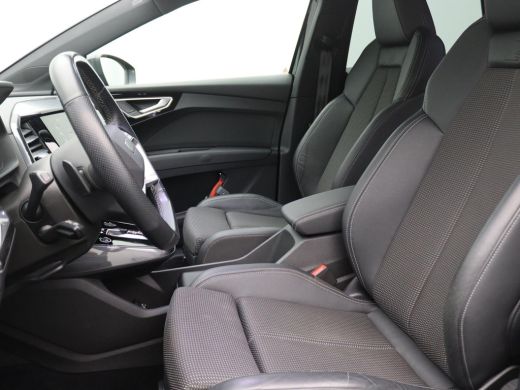 Audi Q4 e-tron 40 S edition 77 kWh 204PK Aut. SOH 96%, Warmtepomp, Dynamic Chassis, Adaptieve Cruise Controle, M... ActivLease financial lease