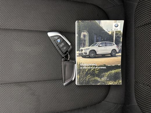 BMW X3 xDrive30e [Plug-In] (INCL-BTW) *PANO | FULL-LED | COMFORTSEATS | PRIVACYGLASS | ECC | PDC | CRUIS... ActivLease financial lease