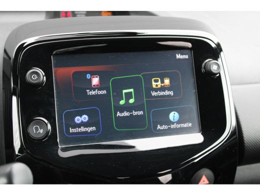 Citroën C1 1.0 VTi Shine | Navi by app | Camera | Climate control | Apple carplay | Lichtmetaal | 32.000km | ActivLease financial lease