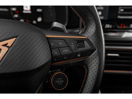 CUPRA Leon Sportstourer 1.5 TSI e-Hybrid Business | Panoramadak | Achteruitrijcamera | Dodehoekdetectie | Adaptive cruise... ActivLease financial lease