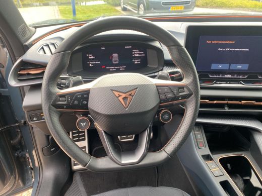 CUPRA Terramar 1.5 TSI e-Hybrid | Trekhaak | 360 Camera | LED | PHEV | 204Pk | SOH 100% | ActivLease financial lease
