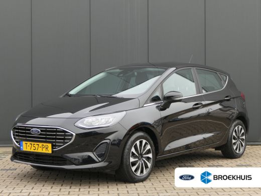 Ford Fiesta 1.0 EcoBoost 125pk Hybrid Titanium | Winter Pack | Keyless Entry | CarPlay/Android Auto | Parkeer...