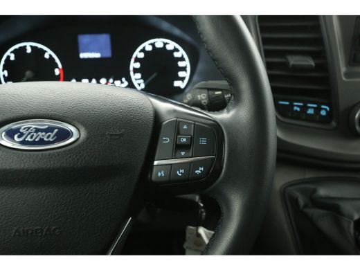 Ford Transit Custom 2.0 TDCI L2H1 | 2800kg Trekgew. | Trekh. | Airco | Cruise | 3 Zits | Parkeersens. ActivLease financial lease