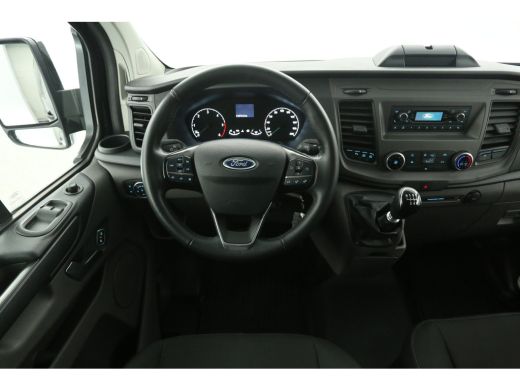 Ford Transit Custom 2.0 TDCI L2H1 | 2800kg Trekgew. | Trekh. | Airco | Cruise | 3 Zits | Parkeersens. ActivLease financial lease