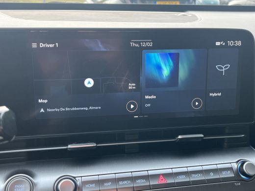 Hyundai Kona 1.6 GDI 141pk HEV Premium Sky | Premium audio | 360 camera | Schuif-kanteldak | Bestuurdersstoel ... ActivLease financial lease