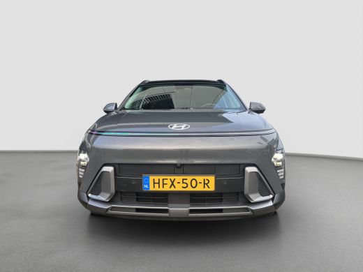Hyundai Kona 1.6 GDI 141pk HEV Premium Sky | Premium audio | 360 camera | Schuif-kanteldak | Bestuurdersstoel ... ActivLease financial lease